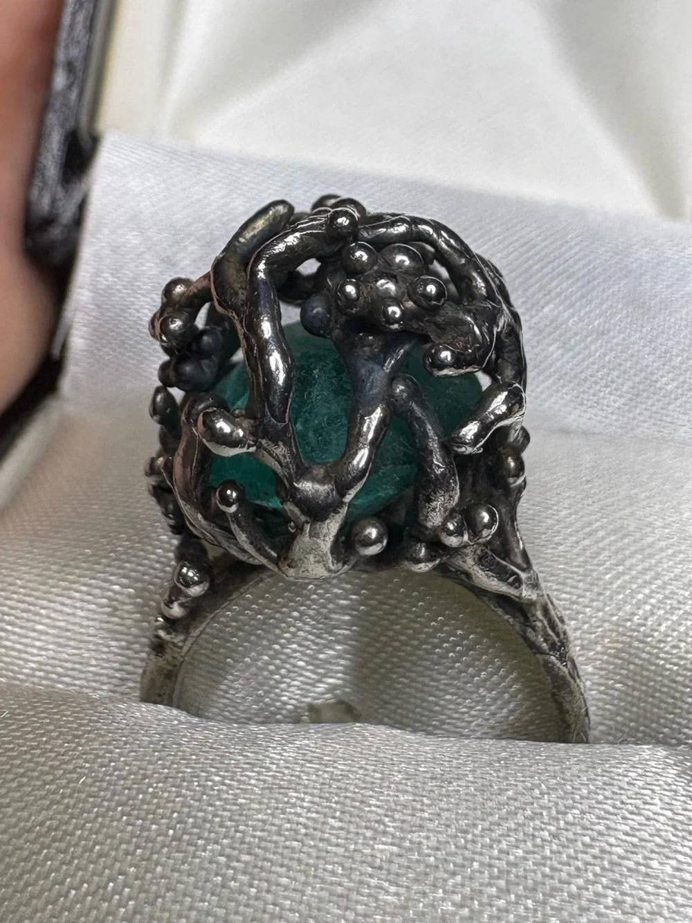 Ring Artisan Sterling Silver Cage Gorgeous Kashmir Emerald Gemstone